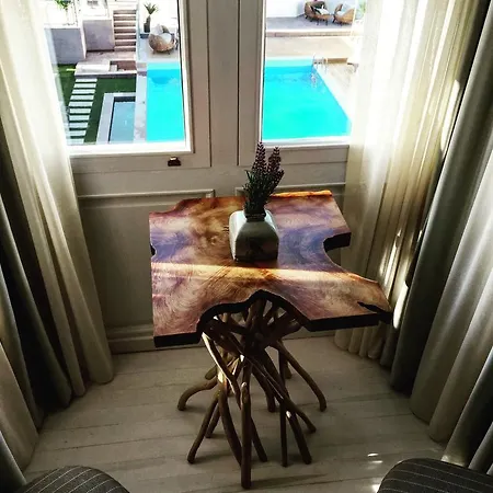 Alalucca- Adult Only *