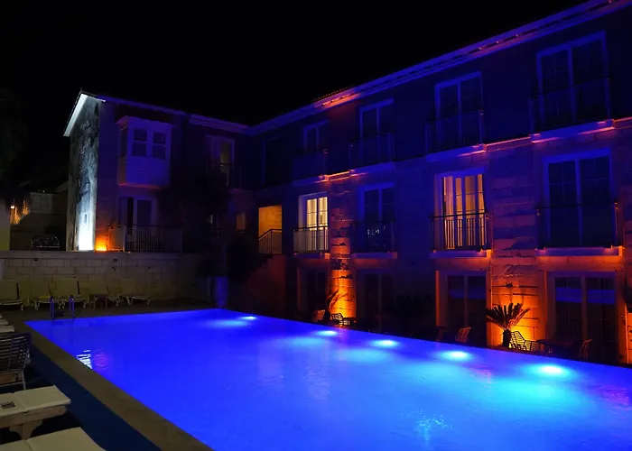 Alalucca- Adult Only Hotel