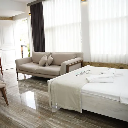 Alalucca- Adult Only Hotell