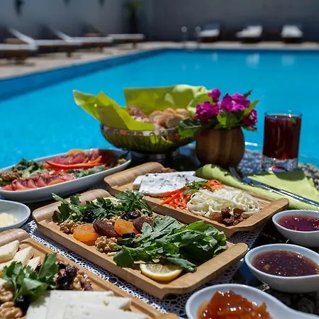 Alalucca- Adult Only *